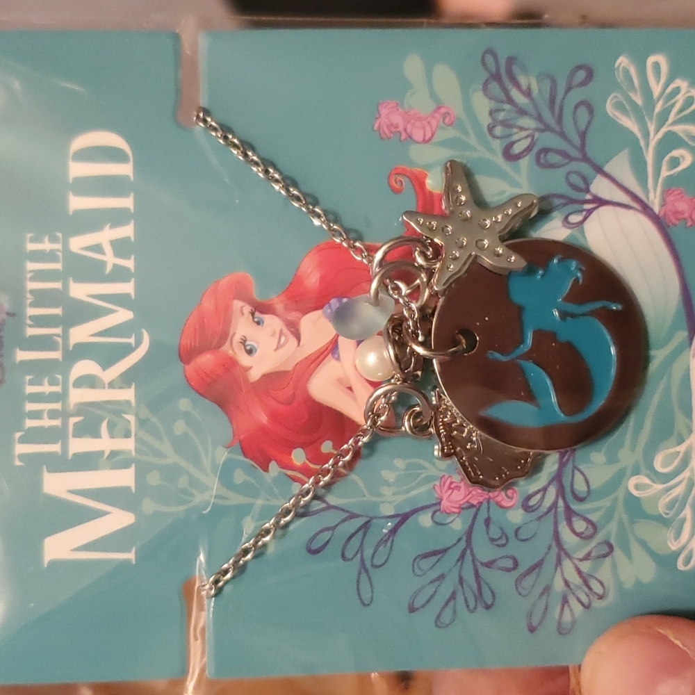 Disney NWT The Little Mermaid charm necklace